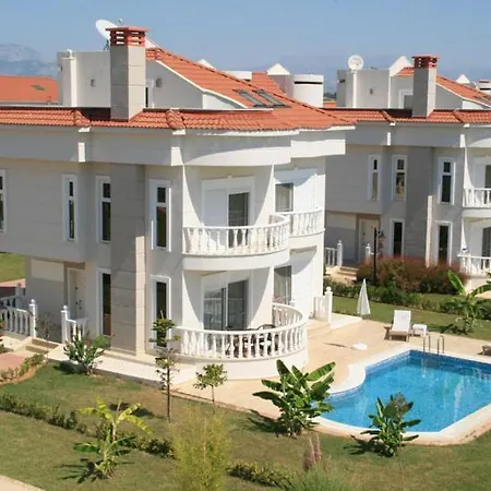 Vila Golf Village - With Private Pool