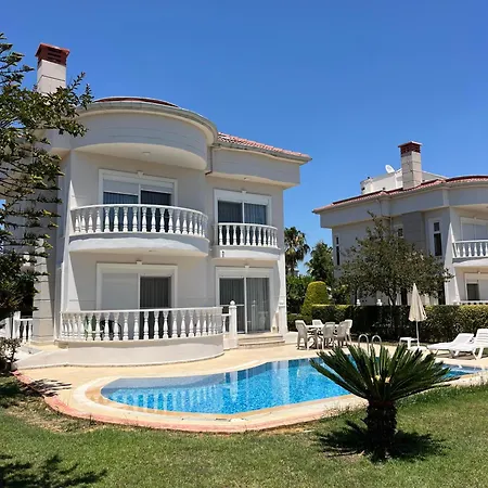 Golf Village - With Private Pool Vila